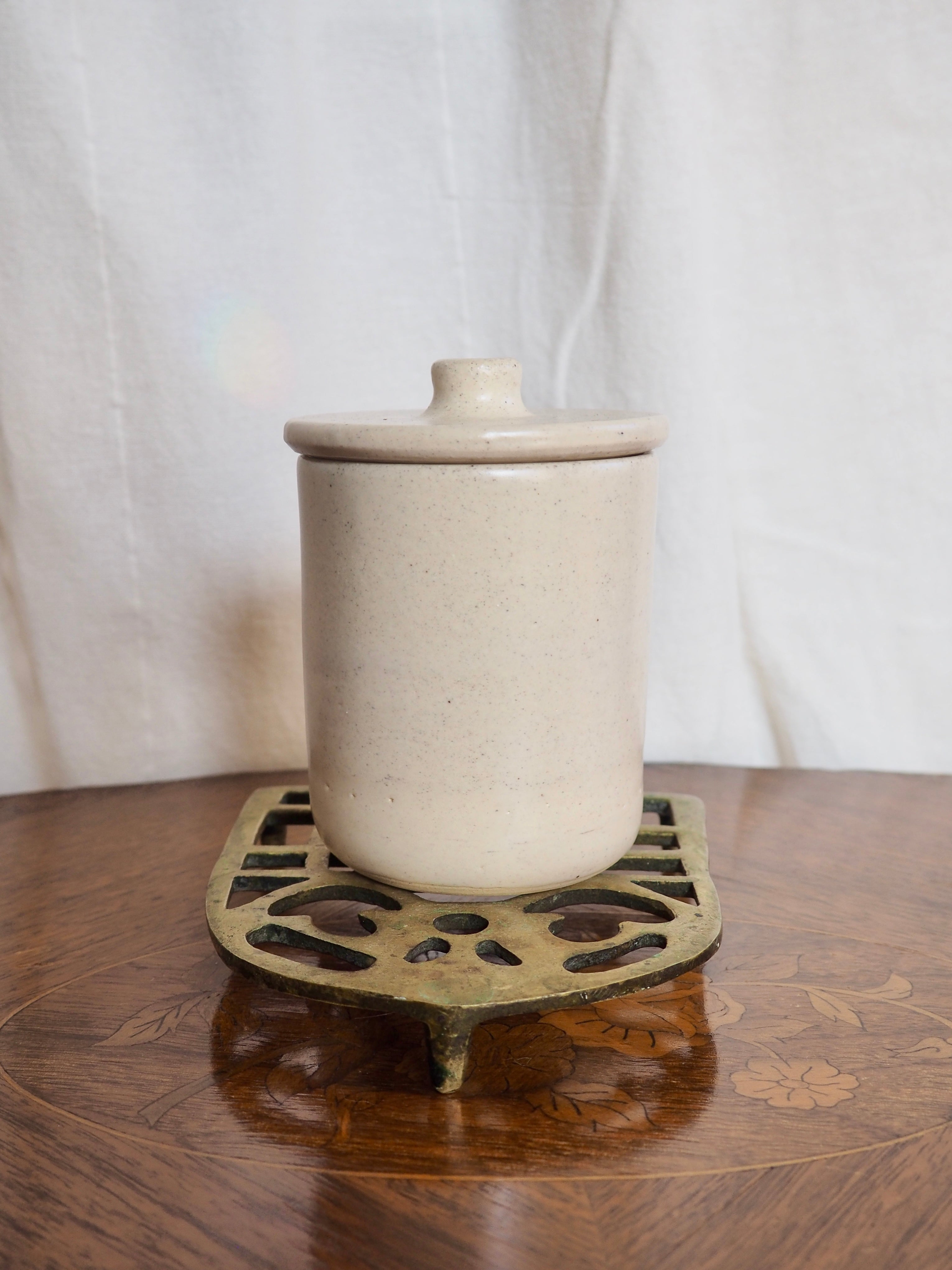 Three Geese Lidded Jar 2