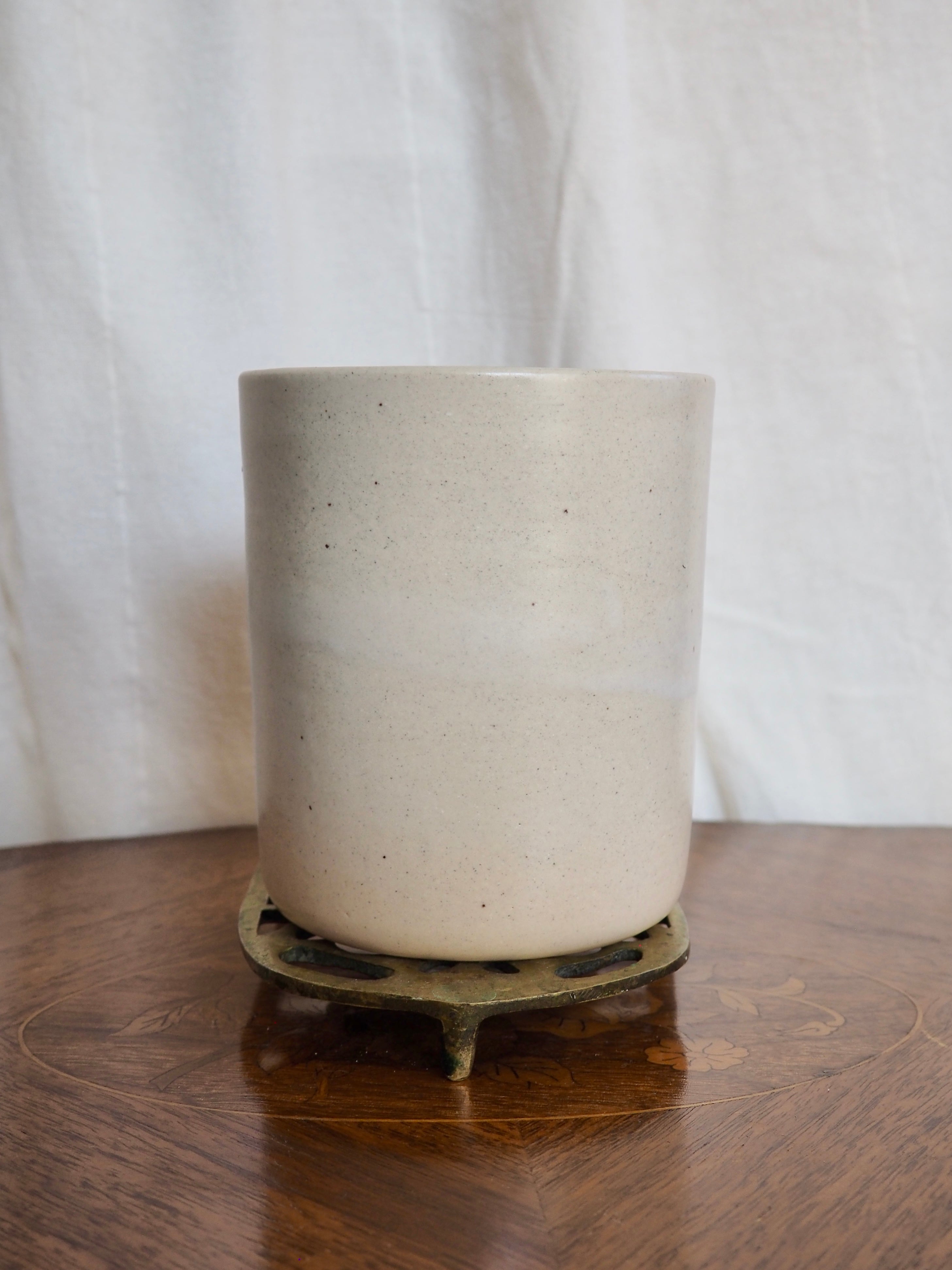 Small Kitchen Utensils Crock