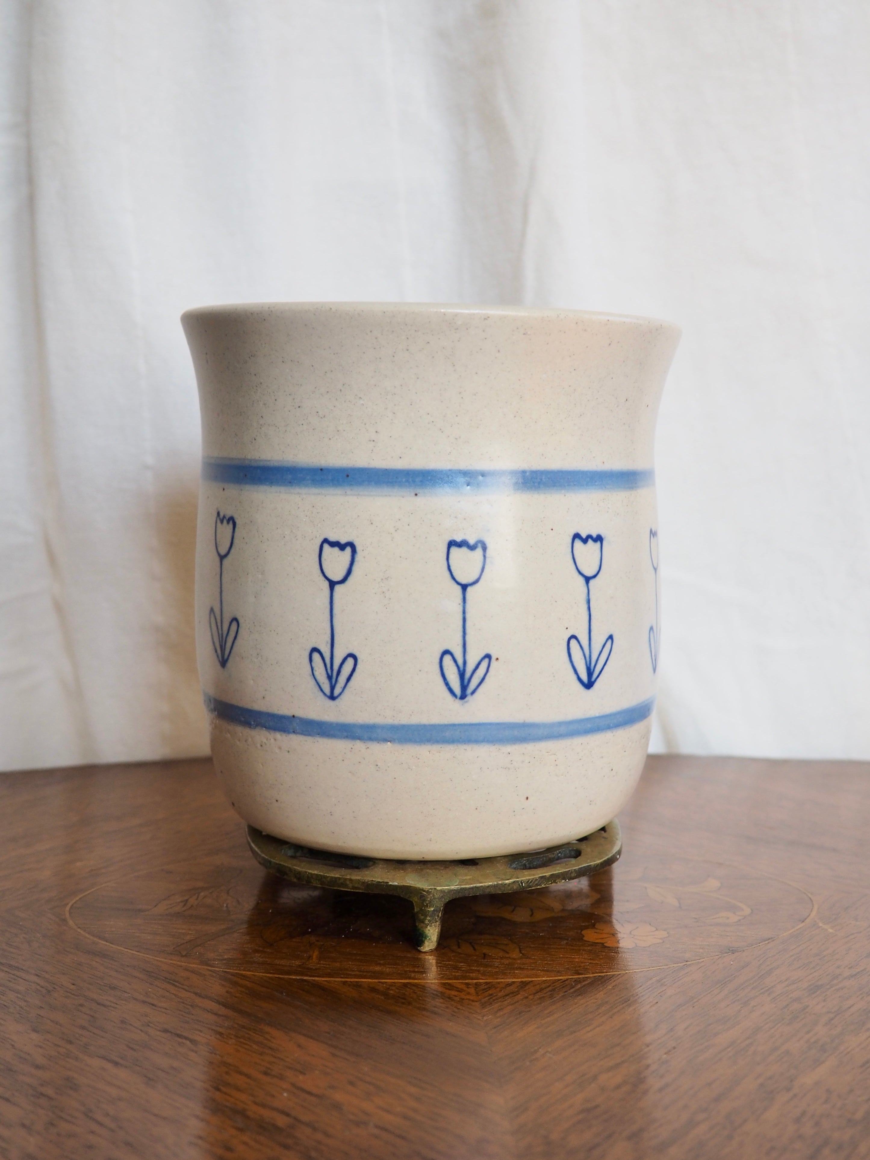 Large Tulip Vase/Crock